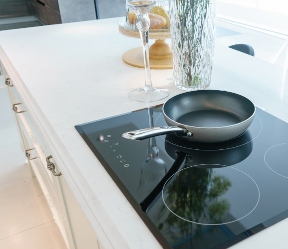 Induction cooktop